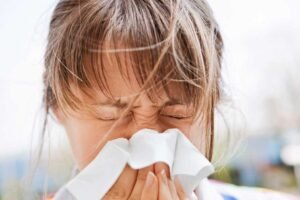 Mujer con gripe