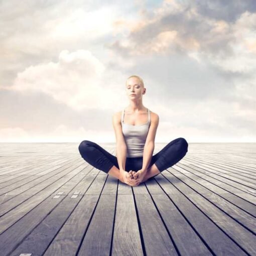 Mujer meditando