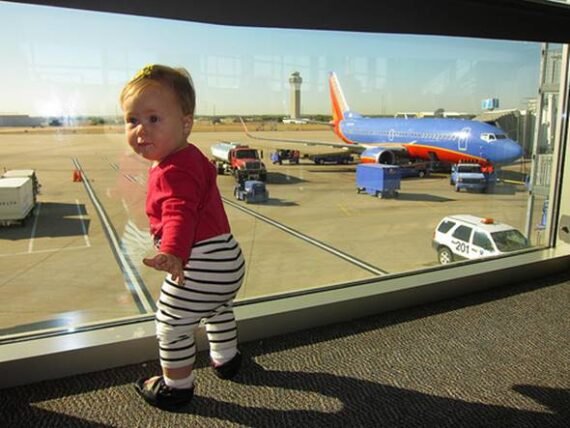 Consejos viaje avion con bebe